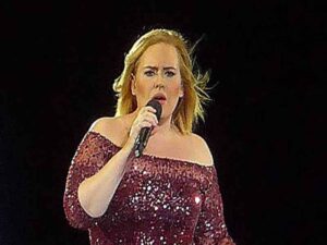 دانلود آهنگ To Be Loved از Adele با متن و ترجمه
