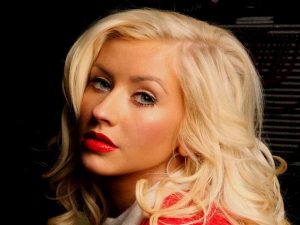 دانلود آهنگ BEAUTIFUL از Christina Aguilera با متن و ترجمه