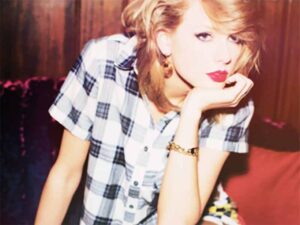 دانلود آهنگ All You Had to Do Was Stay از Taylor Swift با متن و ترجمه