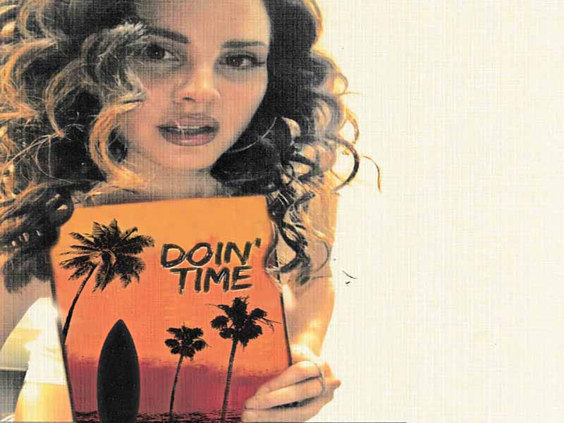 دانلود آهنگ Doin’ time از Lana Del Rey با متن و ترجمه