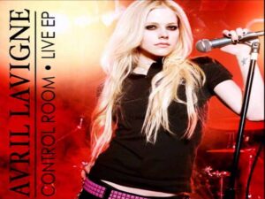 دانلود آهنگ Adia از Avril Lavigne با متن و ترجمه