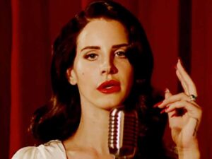 دانلود آهنگ Burning desire از Lana Del Rey با متن و ترجمه