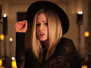 دانلود آهنگ Give You What You Like از Avril Lavigne با متن و ترجمه