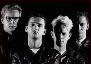 دانلود آهنگ Enjoy The Silence از Depeche Mode با متن و ترجمه