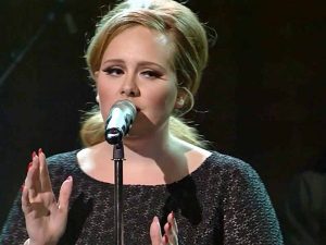 دانلود آهنگ Rumor Has It از Adele با متن و ترجمه
