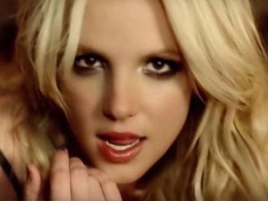 دانلود آهنگ If U Seek Amy از Britney Spears با متن و ترجمه