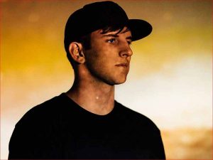 دانلود آهنگ Take You Down از ILLENIUM با متن و ترجمه