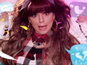 دانلود آهنگ Swagger Jagger از Cher Lloyd با متن و ترجمه