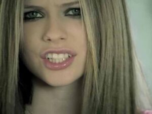 دانلود آهنگ Don’t Tell Me از Avril Lavigne با متن و ترجمه