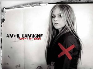 دانلود آهنگ Freak Out از Avril Lavigne با متن و ترجمه