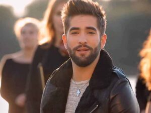 دانلود آهنگ فرانسوی Les Yeux De La Mama از Kendji Girac با متن و ترجمه