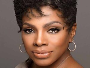 دانلود آهنگ Blood Sweat & Tears از Sheryl Lee Ralph با متن و ترجمه