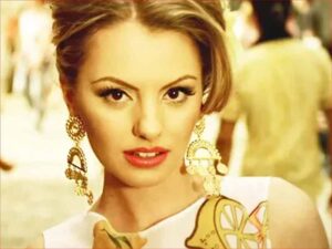 دانلود آهنگ Lemonade از Alexandra Stan با متن و ترجمه