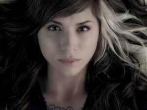 دانلود آهنگ Perri Arms از Christina Perri با متن و ترجمه