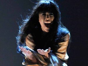 دانلود آهنگ Euphoria از Loreen با متن و ترجمه