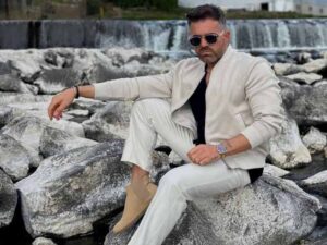دانلود آهنگ ترکی Düşman Başına از Mustafa Yılmaz با متن و ترجمه
