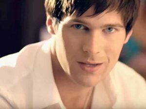 دانلود آهنگ Every Morning از Basshunter با متن و ترجمه