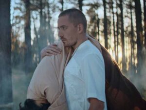 دانلود آهنگ Innocence and Sadness از Dermot Kennedy با متن و ترجمه