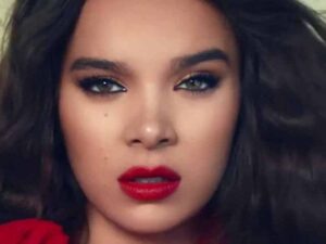 دانلود آهنگ Afterlife از Hailee Steinfeld با متن و ترجمه