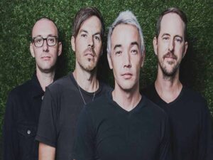 دانلود آهنگ The Reason از Hoobastank با متن و ترجمه