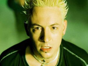 دانلود آهنگ One Step Closer از Linkin Park با متن و ترجمه