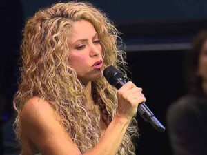 دانلود آهنگ Imagine از Shakira با متن و ترجمه