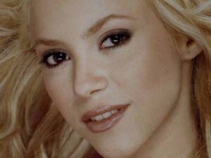دانلود آهنگ Rules از Shakira با متن و ترجمه