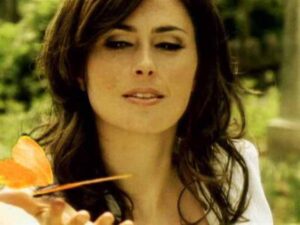 دانلود آهنگ The Howling از Within Temptation با متن و ترجمه