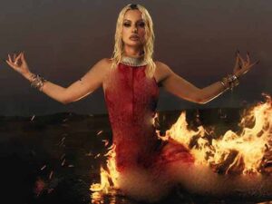 دانلود آهنگ Ya Halmi از Alexandra Stan با متن و ترجمه