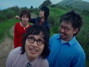 دانلود آهنگ فیلیپینی Aura از IV Of Spades با متن و ترجمه