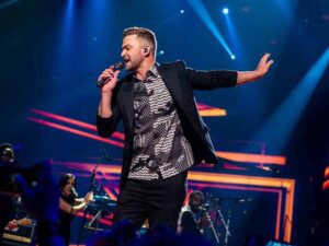 دانلود آهنگ Can’t Stop The Feeling از Justin Timberlake با متن و ترجمه
