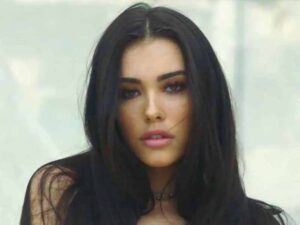 دانلود آهنگ Home with You از Madison Beer با متن و ترجمه