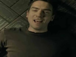 دانلود آهنگ Chasing Cars از Snow Patrol با متن و ترجمه
