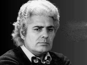 دانلود نوای “عشقِ عمومی” از احمد شاملو با متن و ترجمه انگلیسی