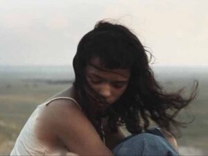 دانلود آهنگ The Sick از Bella Kay با متن و ترجمه