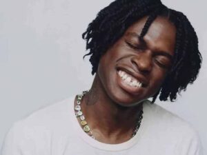 دانلود آهنگ Call On Me از Daniel Caesar با متن و ترجمه