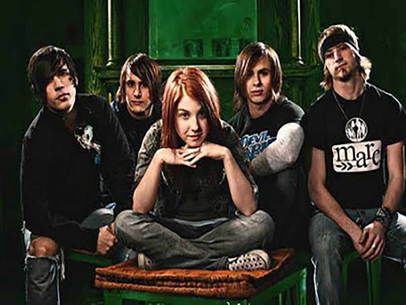 دانلود آهنگ Pressure از Paramore با متن و ترجمه