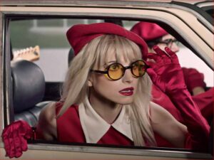 دانلود آهنگ Told You So از Paramore با متن و ترجمه