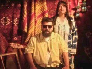 دانلود آهنگ ترکی Korkum Bundan از Eypio و Tuğçe Kandemir با متن و ترجمه