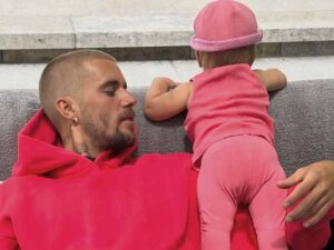 دانلود آهنگ MOTHER IN YOU از Justin Bieber با متن و ترجمه