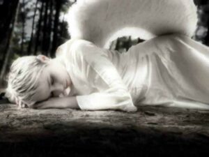 دانلود آهنگ Stick Me In My Heart از ARCHIVE با متن و ترجمه