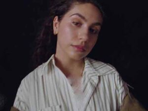 دانلود آهنگ Garden Interlude از Alessia Cara با متن و ترجمه
