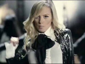 دانلود آهنگ All My People از Alexandra Stan و Manilla Maniacs با متن و ترجمه