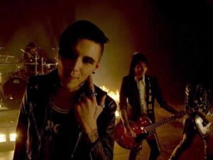 دانلود آهنگ Goodbye Agony از BLACK VEIL BRIDES با متن و ترجمه