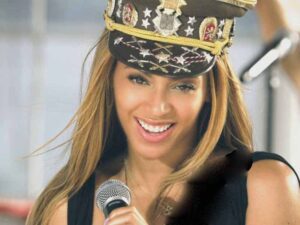 دانلود آهنگ Love On Top از Beyonce با متن و ترجمه