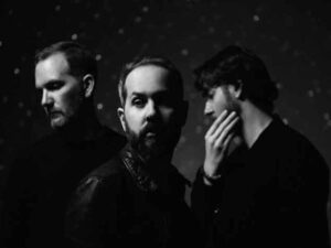 دانلود آهنگ Anna Karenina از Cigarettes After –x با متن و ترجمه