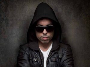 دانلود آهنگ I’m Coming Home از Dj Aligator با متن و ترجمه