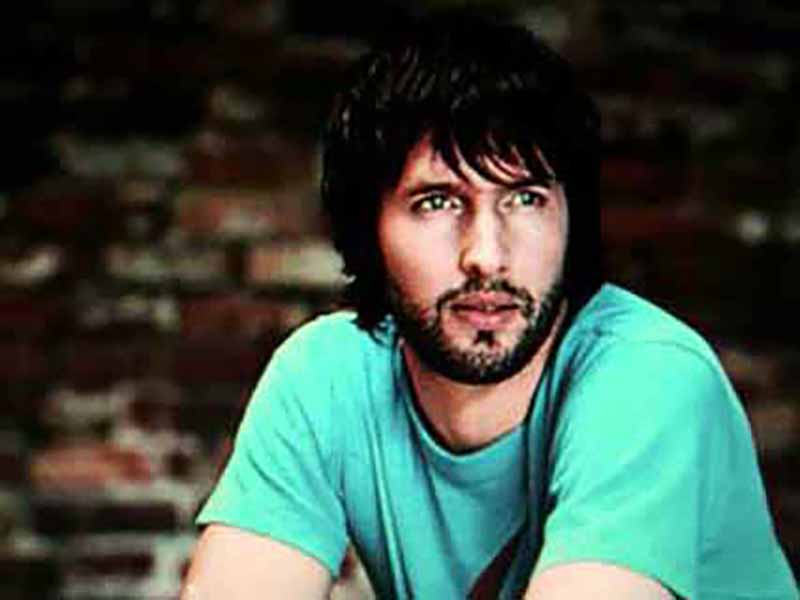 دانلود آهنگ These Are The Words از James Blunt با متن و ترجمه