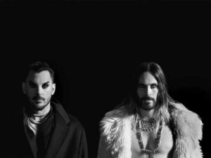 دانلود آهنگ End Of The Beginning از Thirty Seconds To Mars با متن و ترجمه