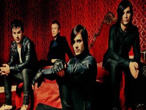 دانلود آهنگ From Yesterday از Thirty Seconds To Mars با متن و ترجمه